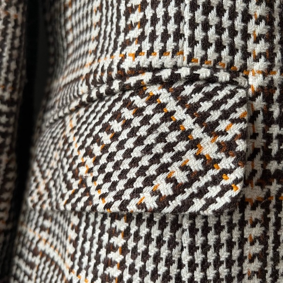 Johnstons of Elgin Cashmere Tweed Jacket - Picture 14 of 14